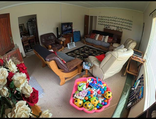 3 BEDROOM HOUSE FOR SALE IN GEORGE EAST